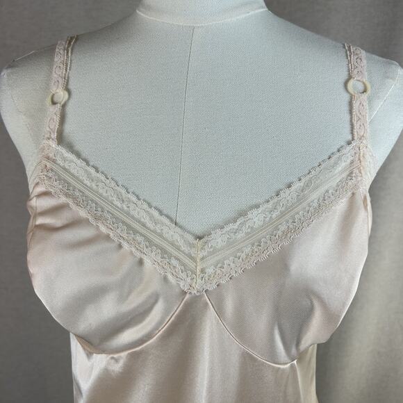 VTG Jenelle Womens Satin Babydoll Cami Size XL Lace Trim Coquette Pink Feminine - Picture 3 of 11
